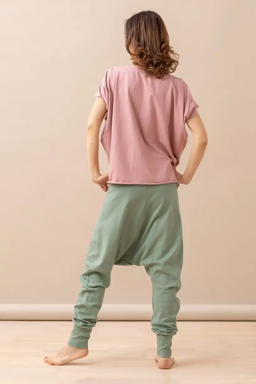 Cat-pants-olive-cotton-women-yoga-4-web