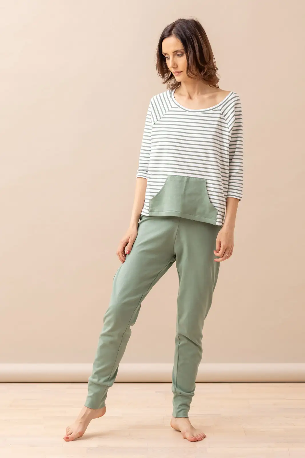 Crane-top-olive-stripes-cotton-women-yoga-1-2x3