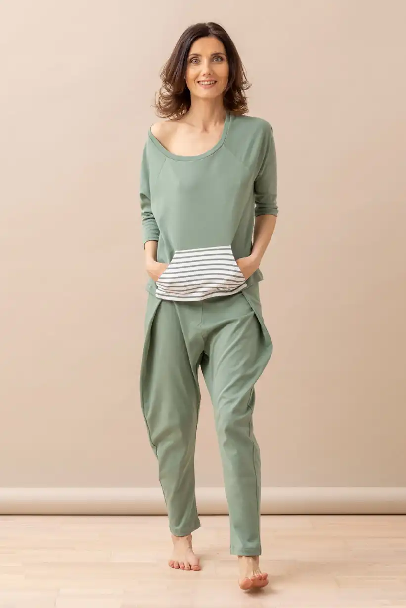 Dog-pants-olive-cotton-women-yoga-3-web
